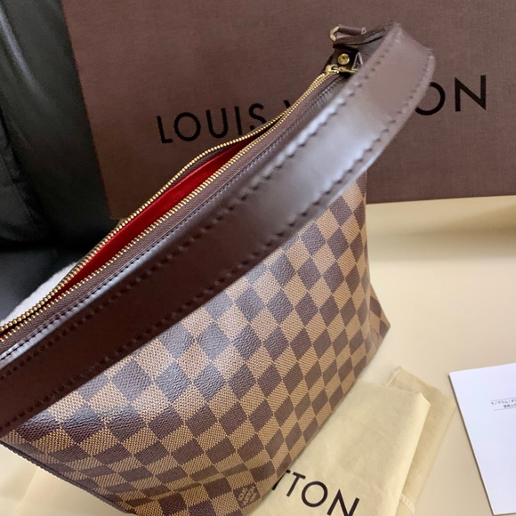 ‼️sold‼️Louis Vuitton Illovo MM - Picture 11 of 16